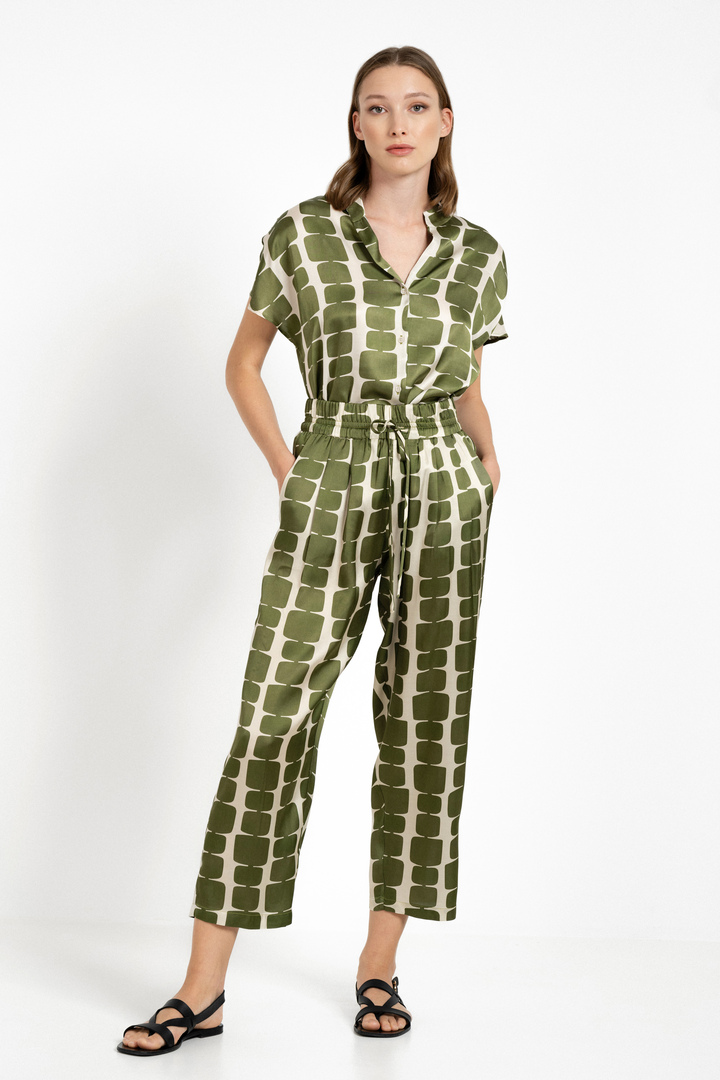 SATIN PRINT PLEATED PANTS GREEN