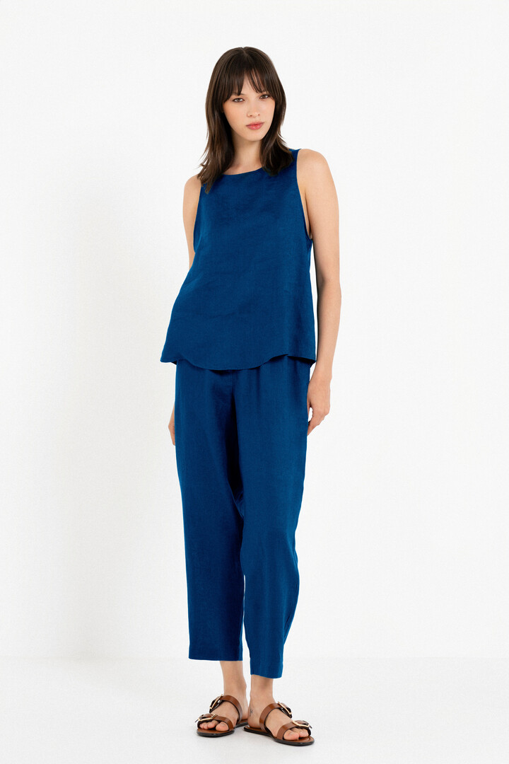 LINEN HALTER NECK TOP BLUE