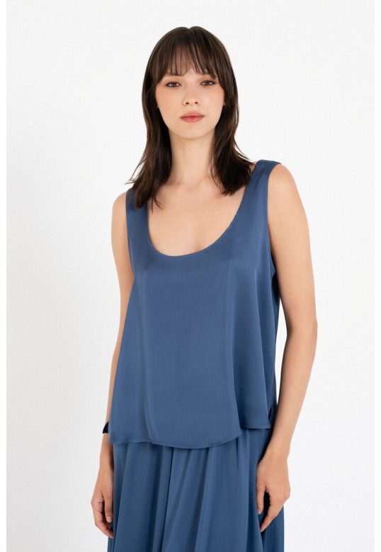 SATIN FINE ECOVERO SLEEVELESS CROPPED TOP BLUE