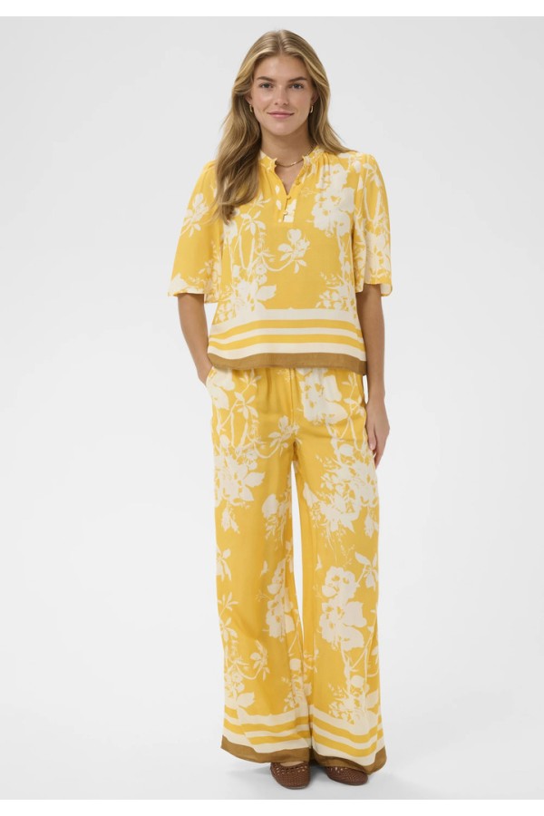 RashedaSZ Blouse Golden Apricot Flower Bouquet
