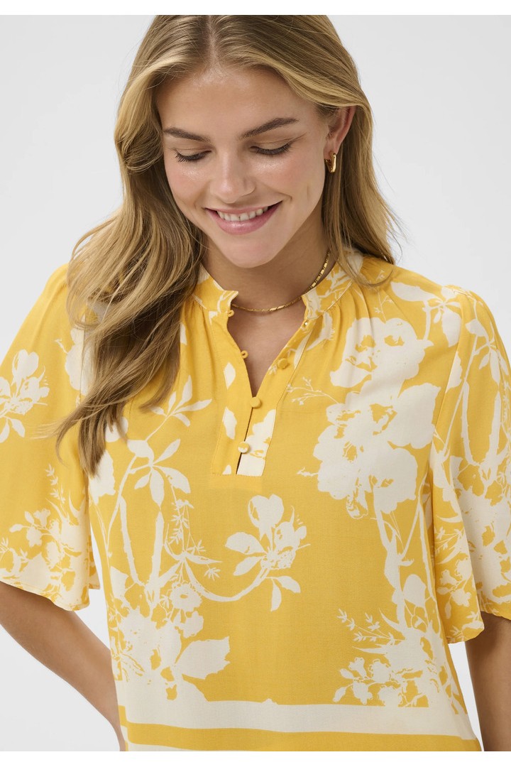 RashedaSZ Blouse Golden Apricot Flower Bouquet