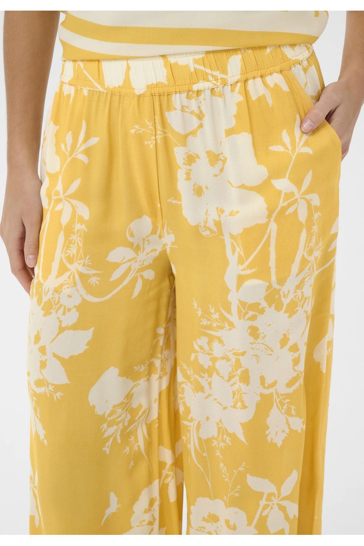 RashedaSZ Trousers Golden Apricot Flower Bouquet