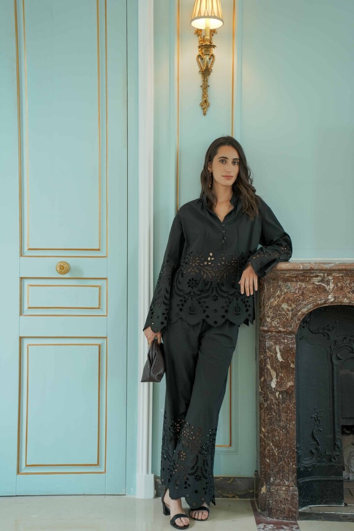 S26141435 BLACK TROUSERS