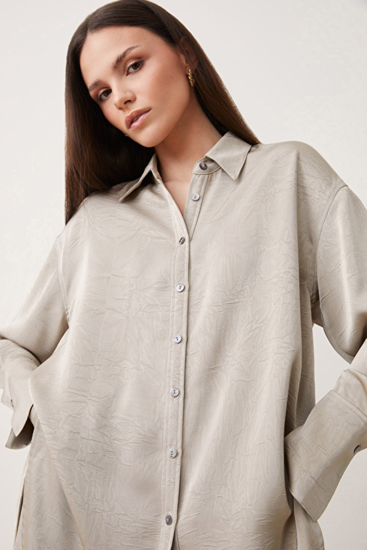 Lavi Gray satin flowy blouse