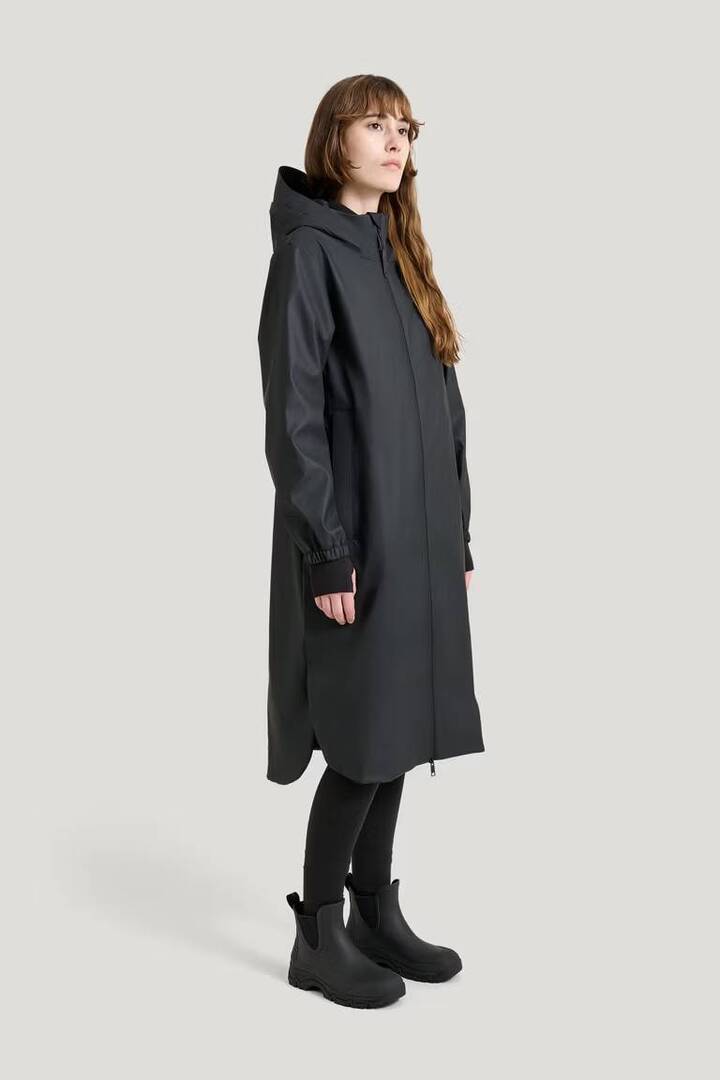  Ruby Insulated Raincoat — Rainjacket Women Black