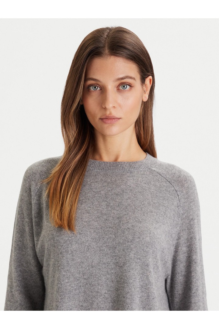 CASHMERE SWEATER GREY