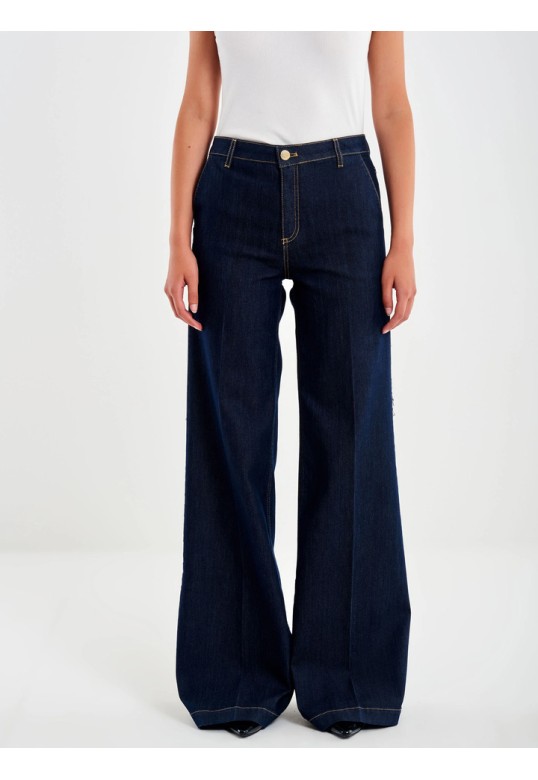 Elena Raw Jeans