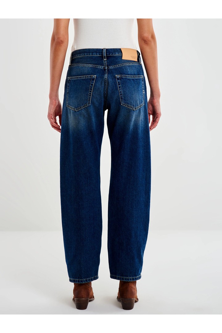 Emy Straight Fit Jeans