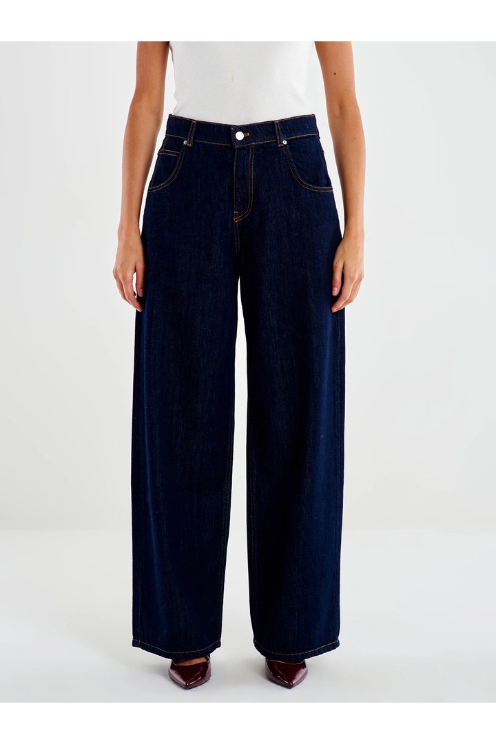 Icon Mia Raw Jeans