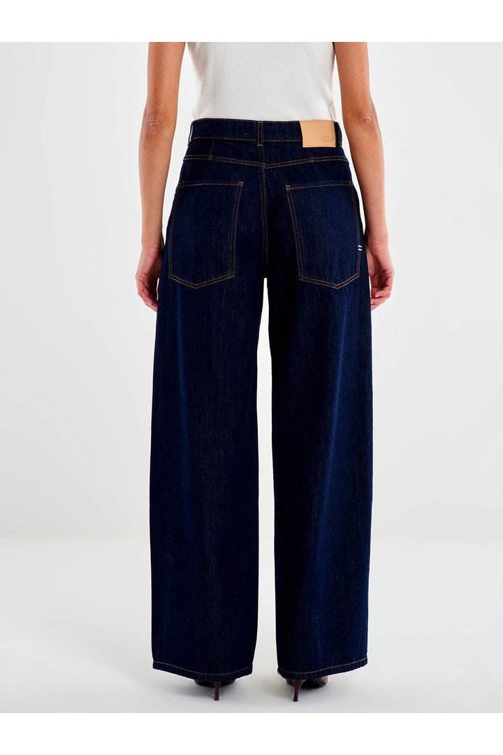 Icon Mia Raw Jeans