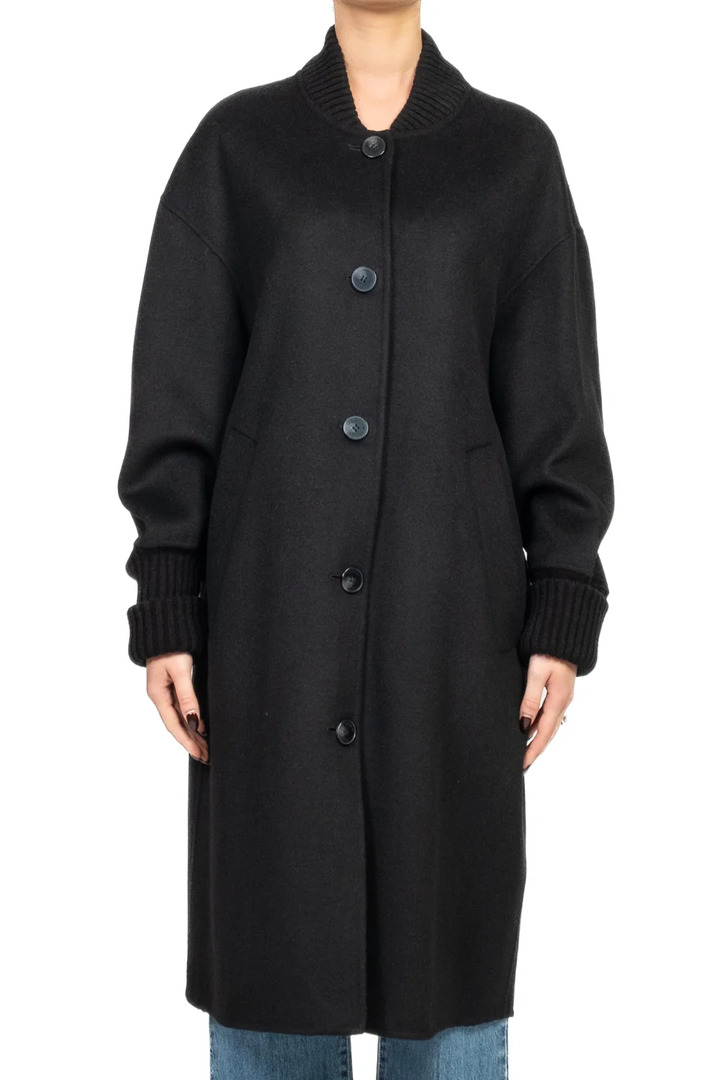 Oversized Coat with Buttons on the back Black