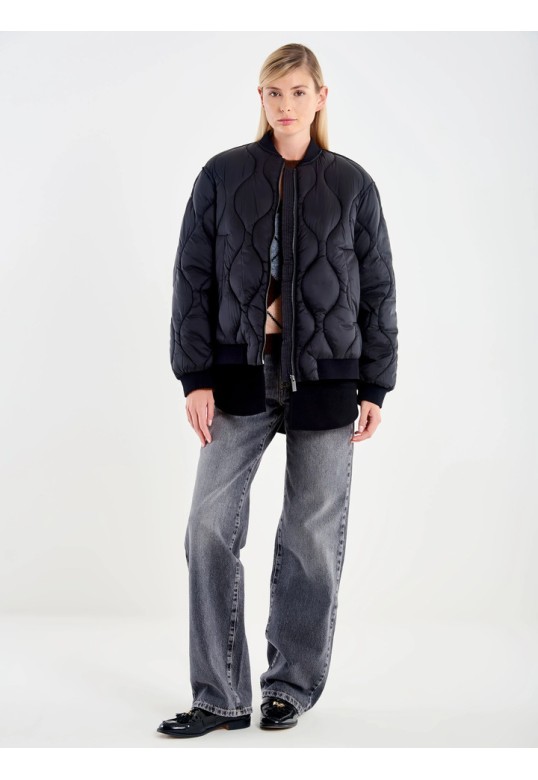 Double-Bottom Quilted Bomber Jacket Black