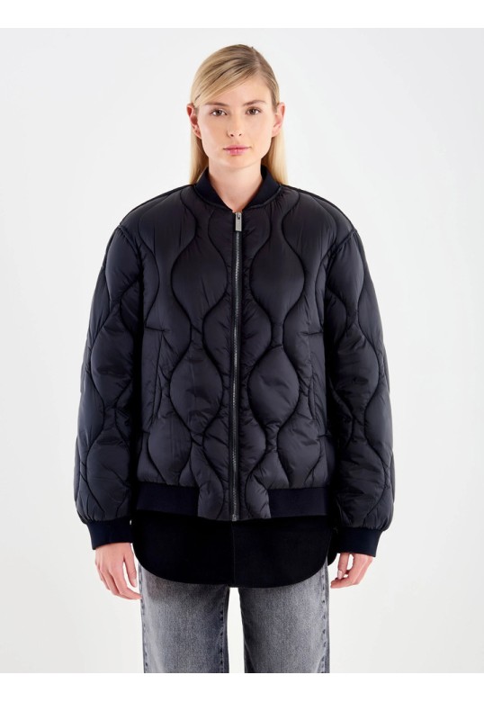 Double-Bottom Quilted Bomber Jacket Black