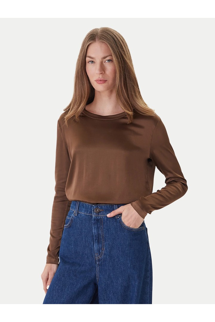Long-sleeved stretch satin blouse - brown