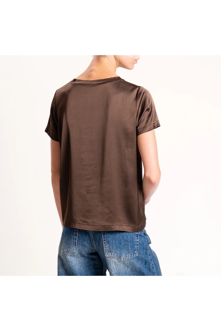 Stretch satin blouse with half sleeves - brown