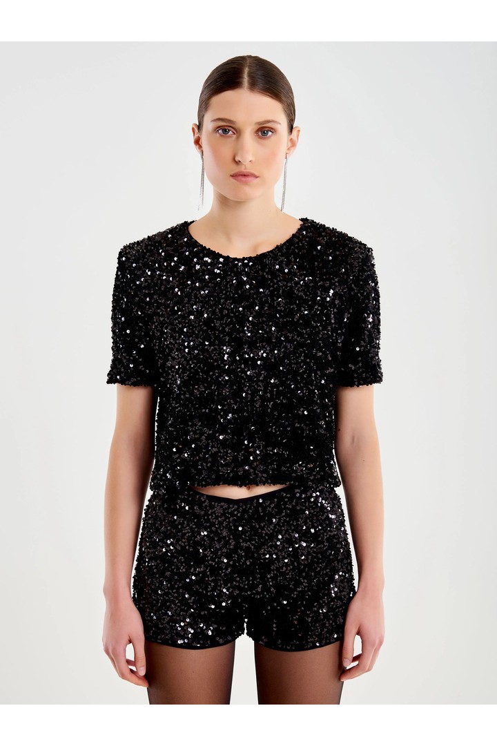 Cropped top in Sequins