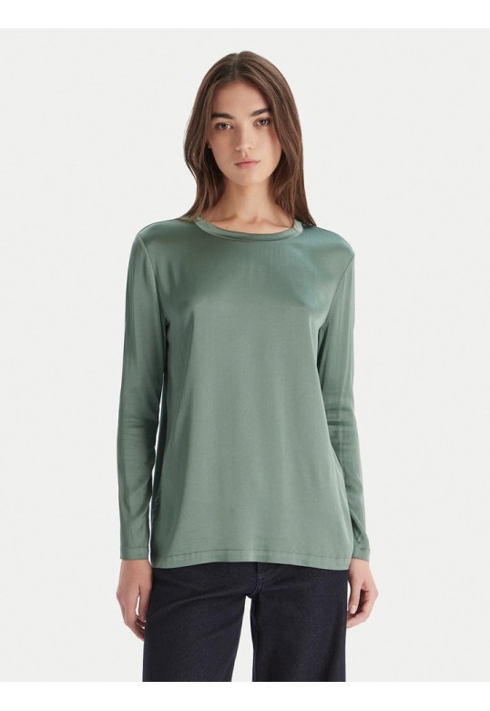 Long-sleeved stretch satin blouse - green