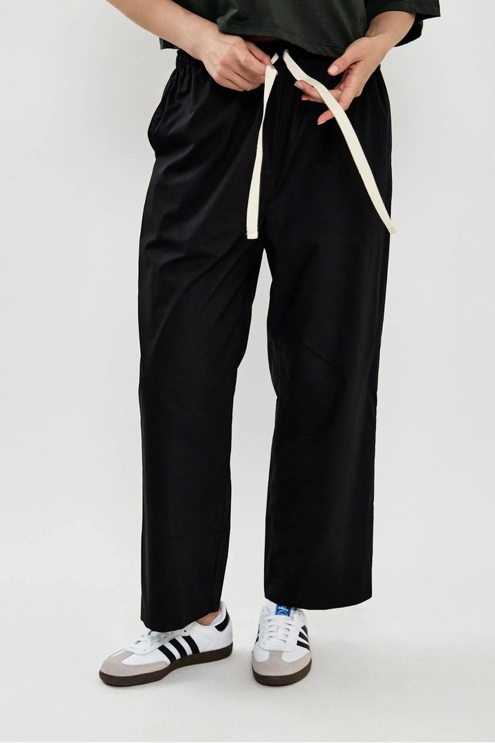Wide-leg pants with drawstring Black