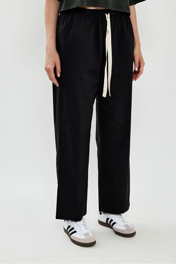 Wide-leg pants with drawstring Black