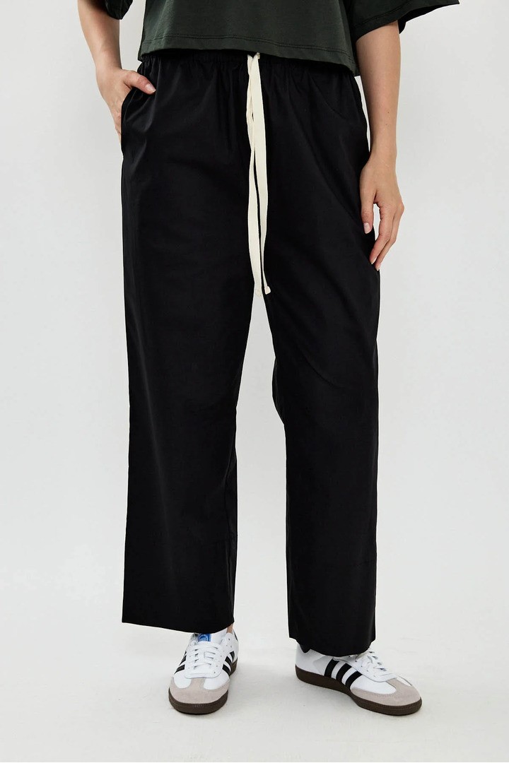 Wide-leg pants with drawstring Black