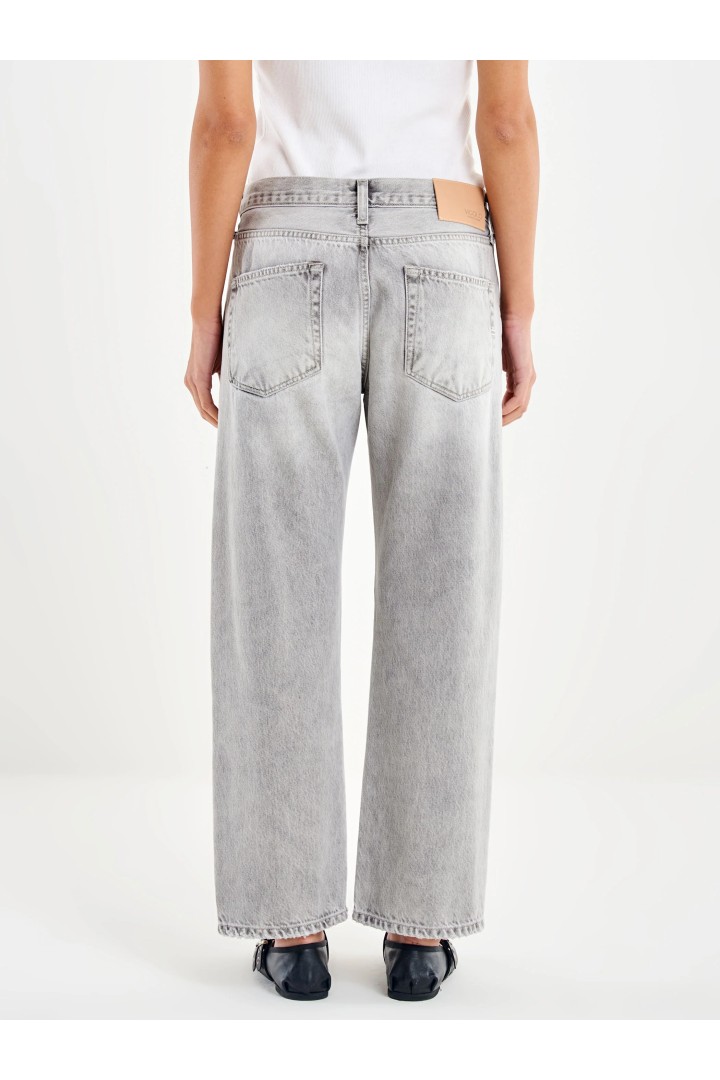 Zeke Relaxed Grey Jeans