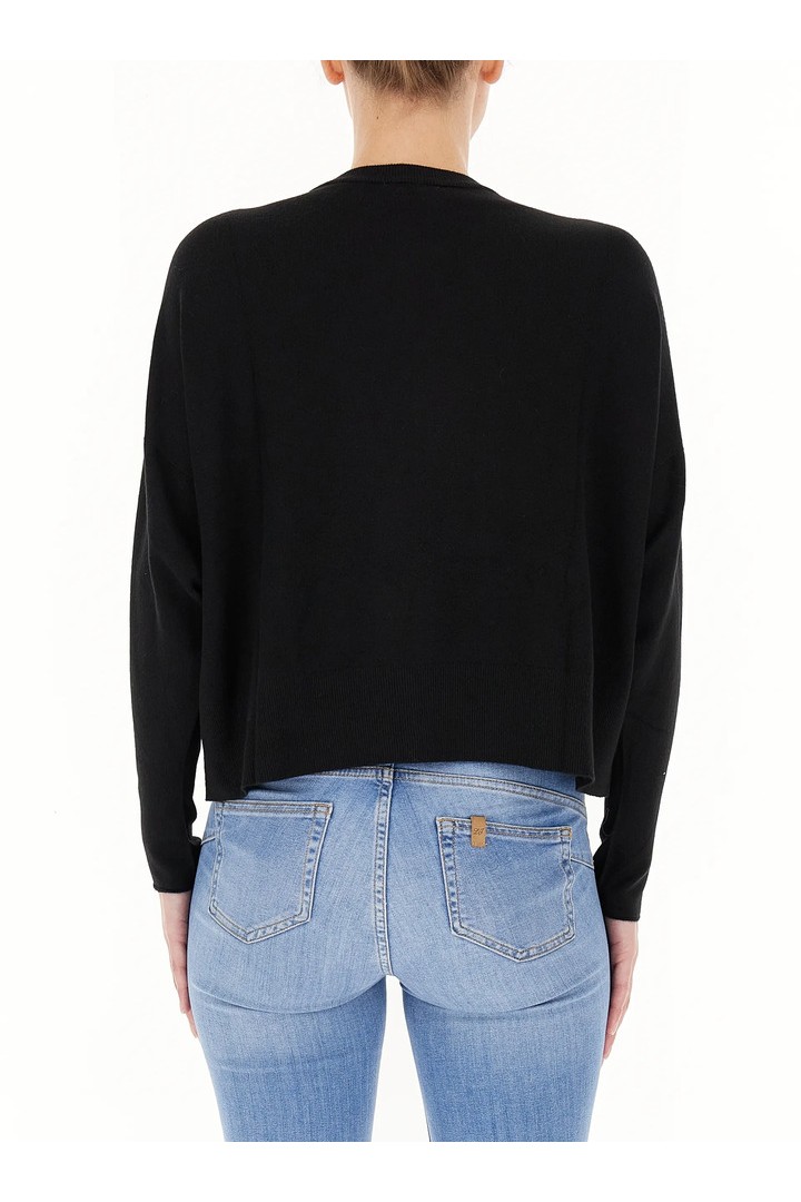 Crew neck sweater black