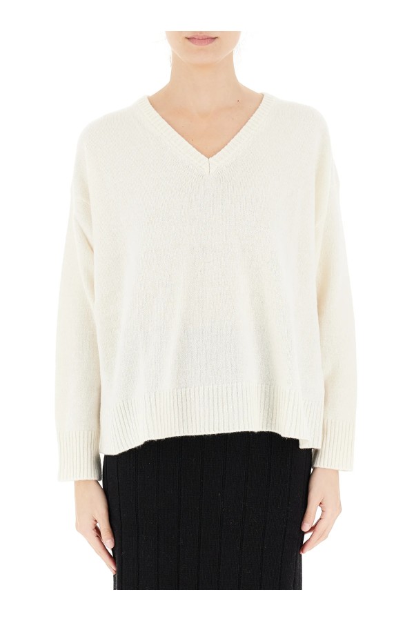 Cashmere Blend V-Neck Sweater Ecru