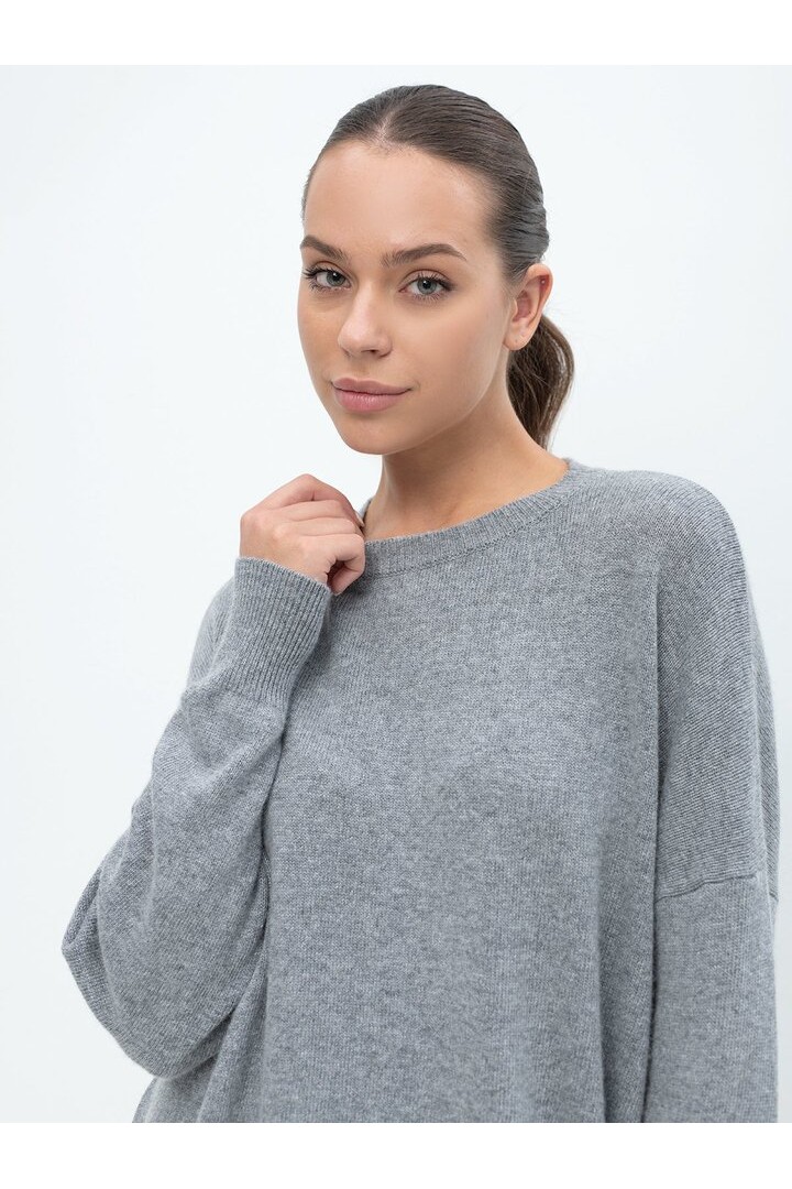 ROUND NECK PULLOVER GREY