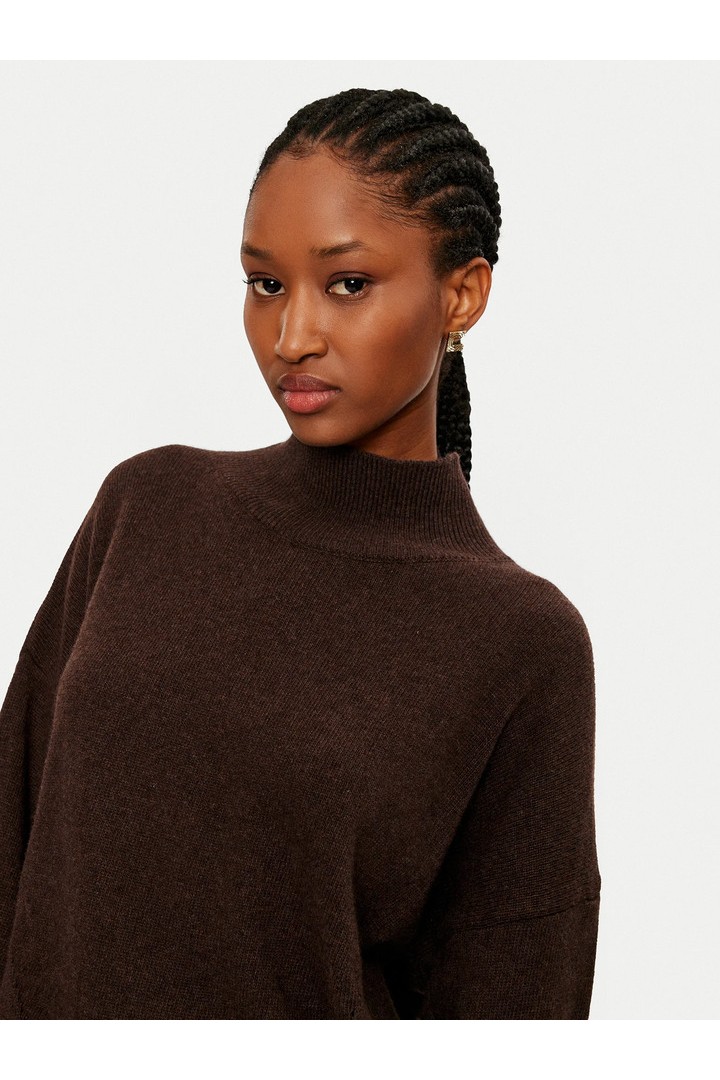 Ribbed Turtleneck Sweater Brown