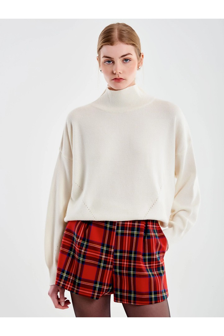 Ribbed Turtleneck Sweater White