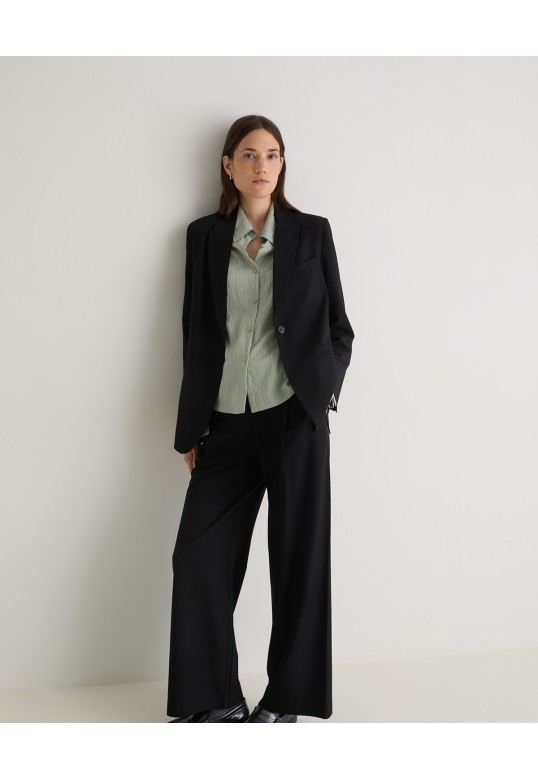 Black wide-leg pleated suit trousers