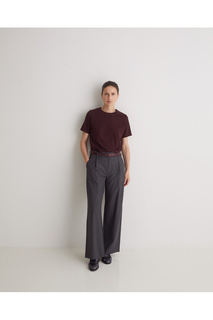 Grey wide-leg pleated suit trousers