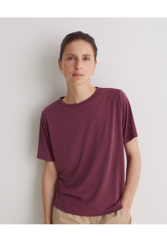 Light-aubergine short-sleeve t-shirt