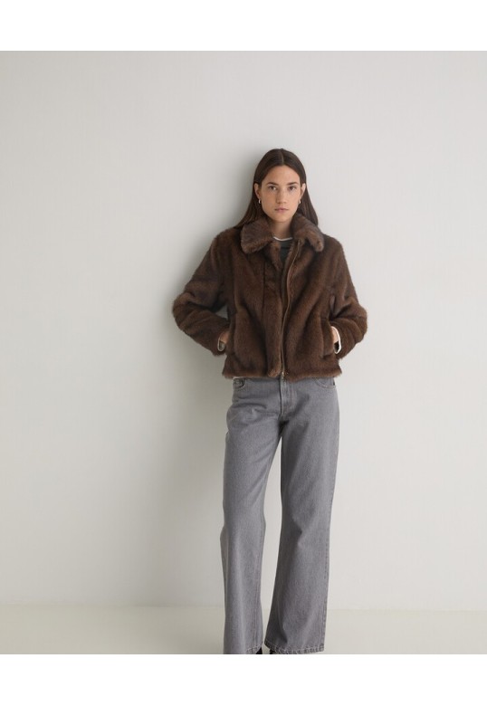 Brown faux-fur short coat
