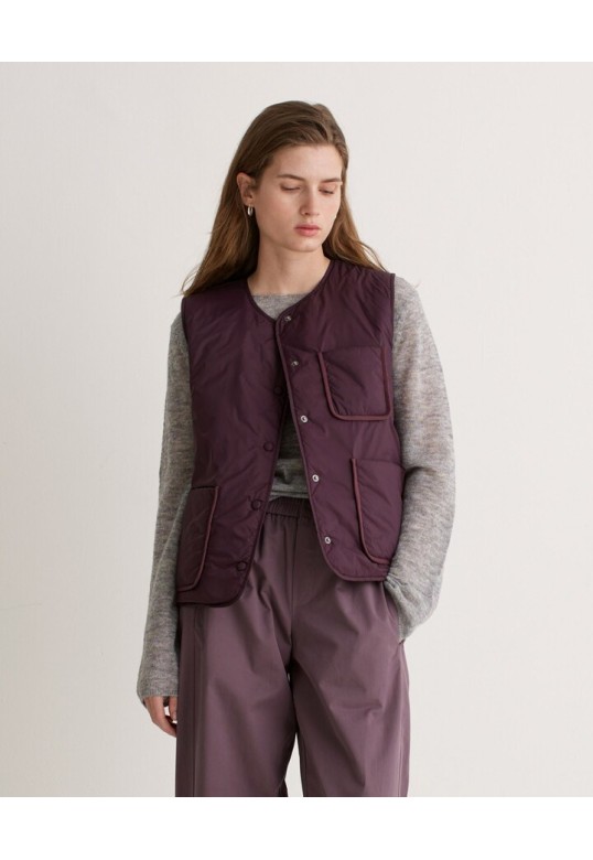 Lilac water-repellent vest