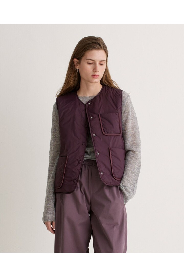 Lilac water-repellent vest