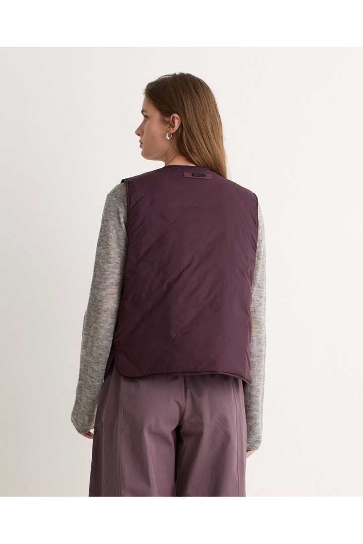 Lilac water-repellent vest