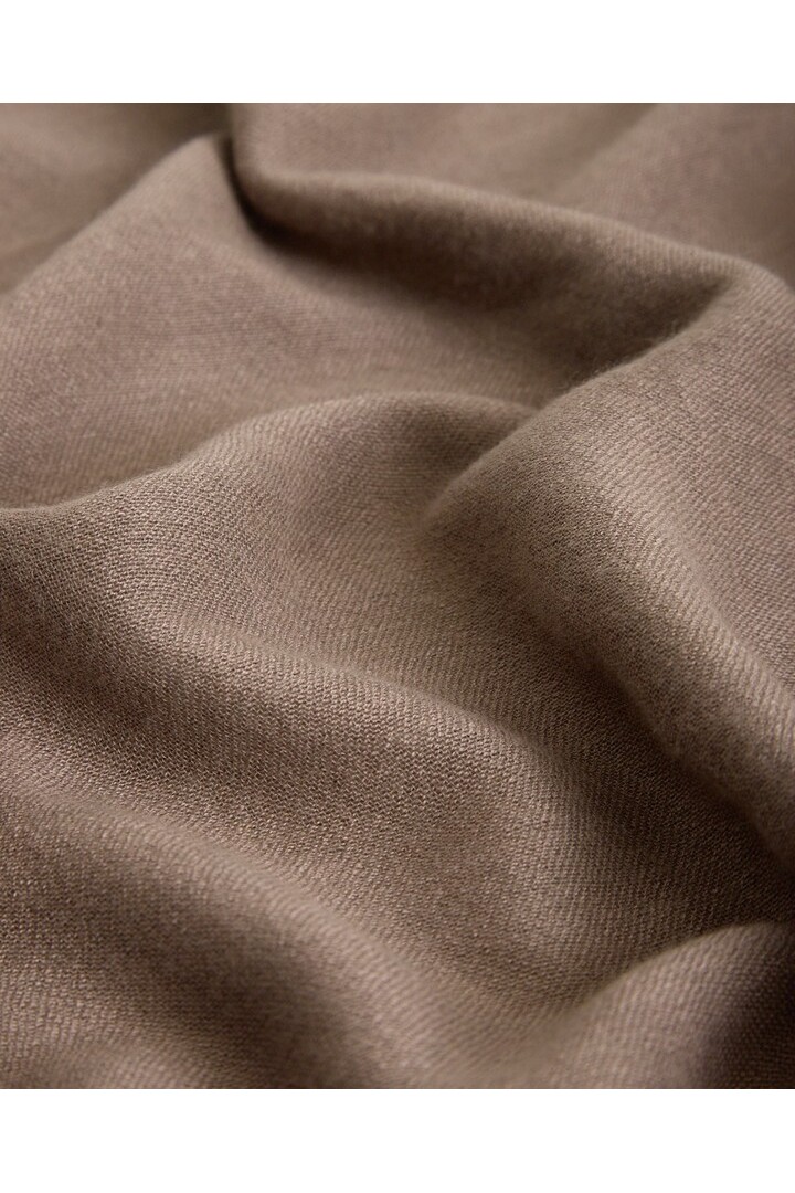 Stone wool-blend frayed foulard