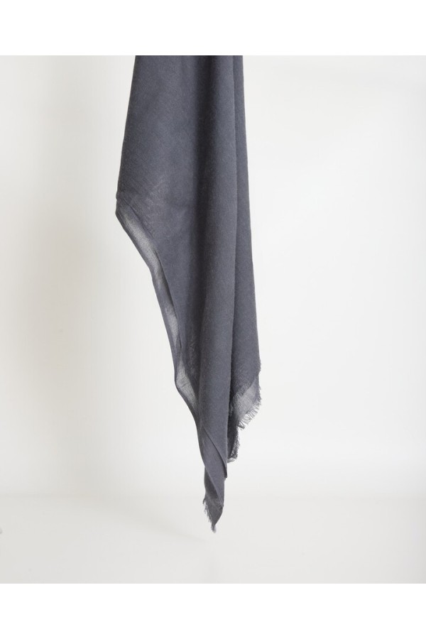 Anthracite wool-blend frayed foulard