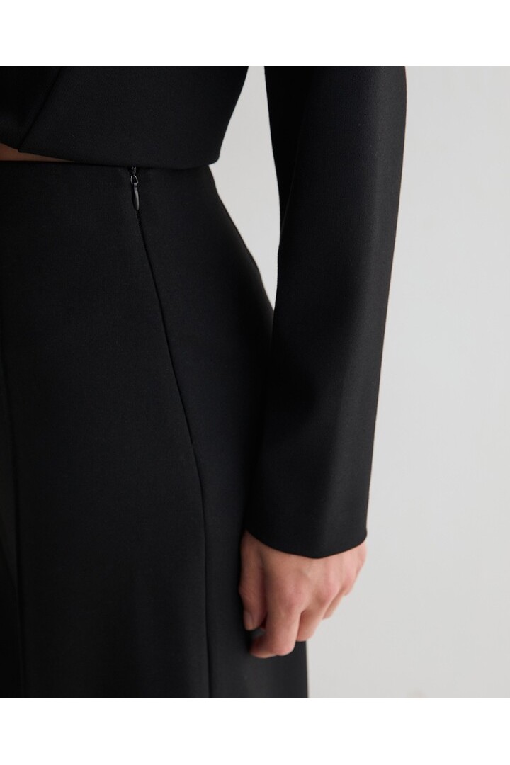 KNIT PLEATED TROUSERS BLACK