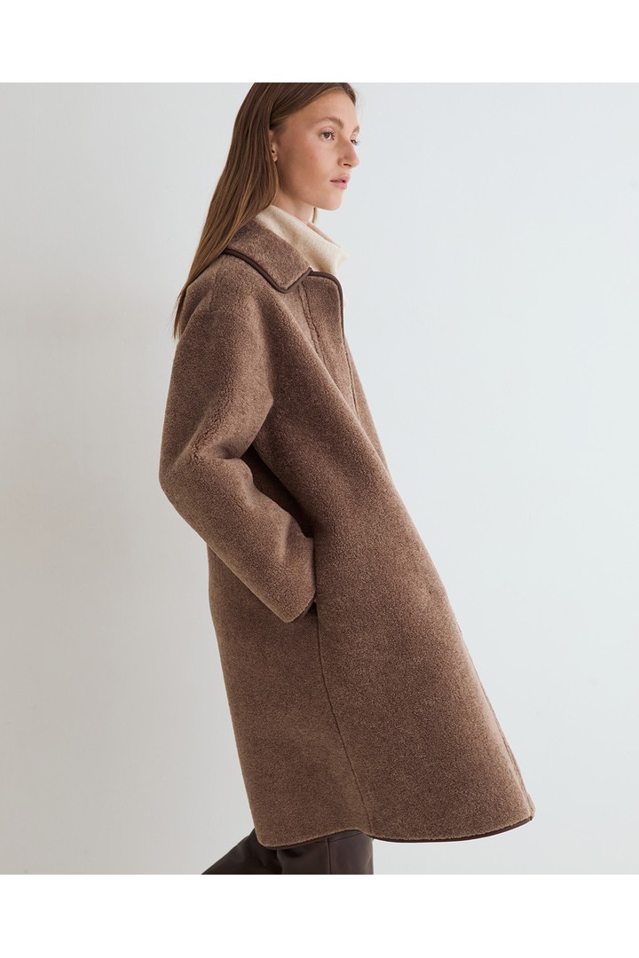 LONG SHEARLING COAT CHOCOLATE