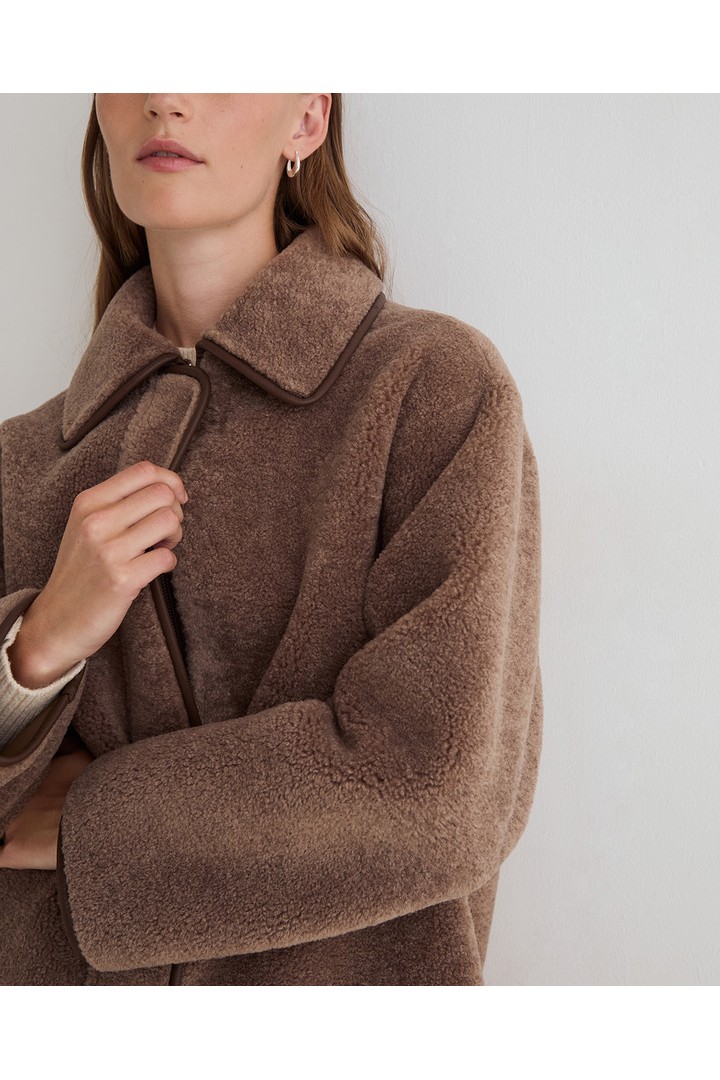 LONG SHEARLING COAT CHOCOLATE