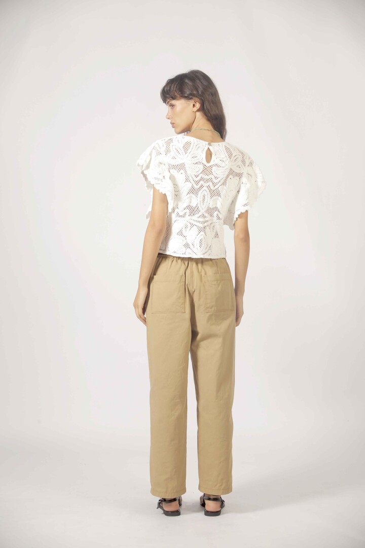 Ruffled crochet top Cream