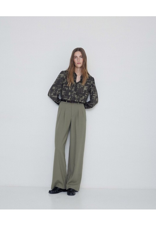 FLOWY PRINT SHIRT KHAKI