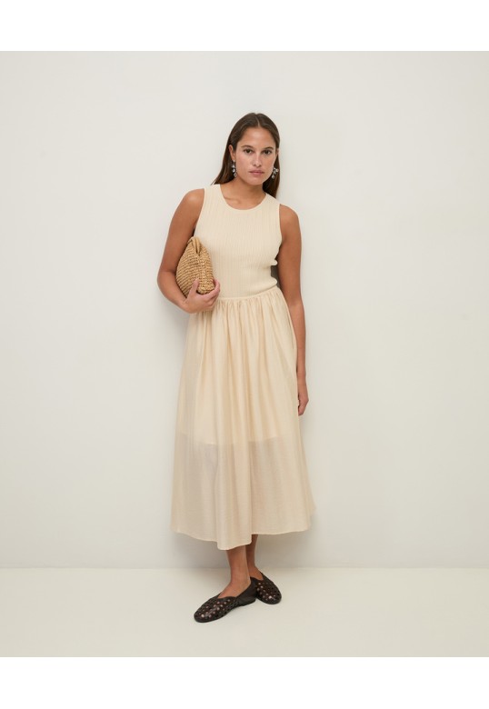 Long dress combination of fabrics