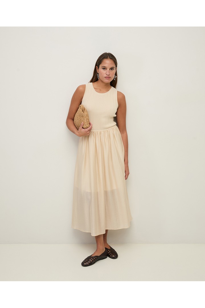 Long dress combination of fabrics