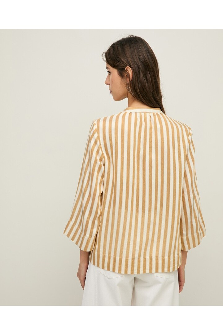 Striped Mao-neck blouse Camel stripes