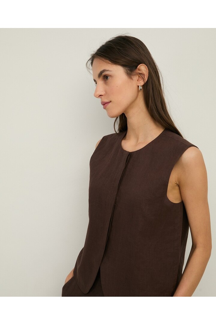 Linen tailored waistcoat Chocolate