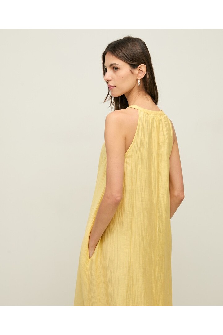 Long flowy dress with gathering Yellow