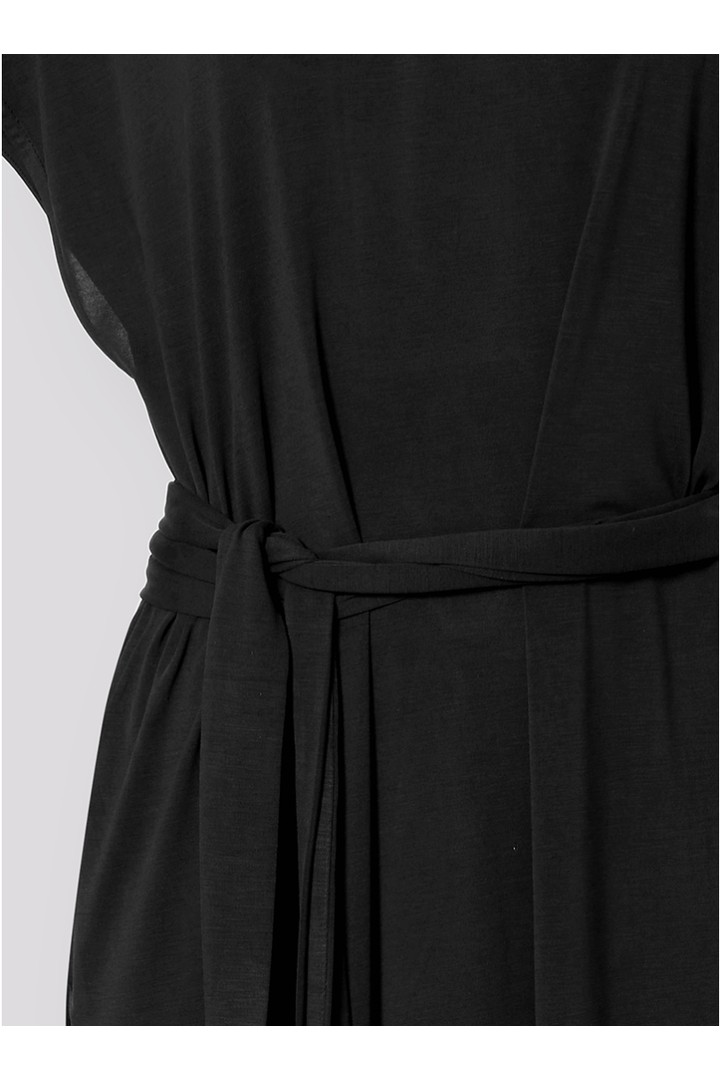 DRESS BLACK